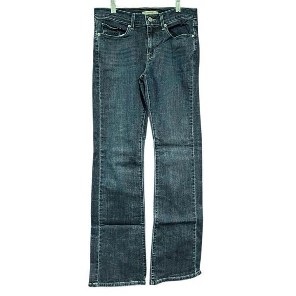 Levi’s Levis Bootcut Medium Blue Wash Jeans Women’s Size 6 - Picture 1 of 3